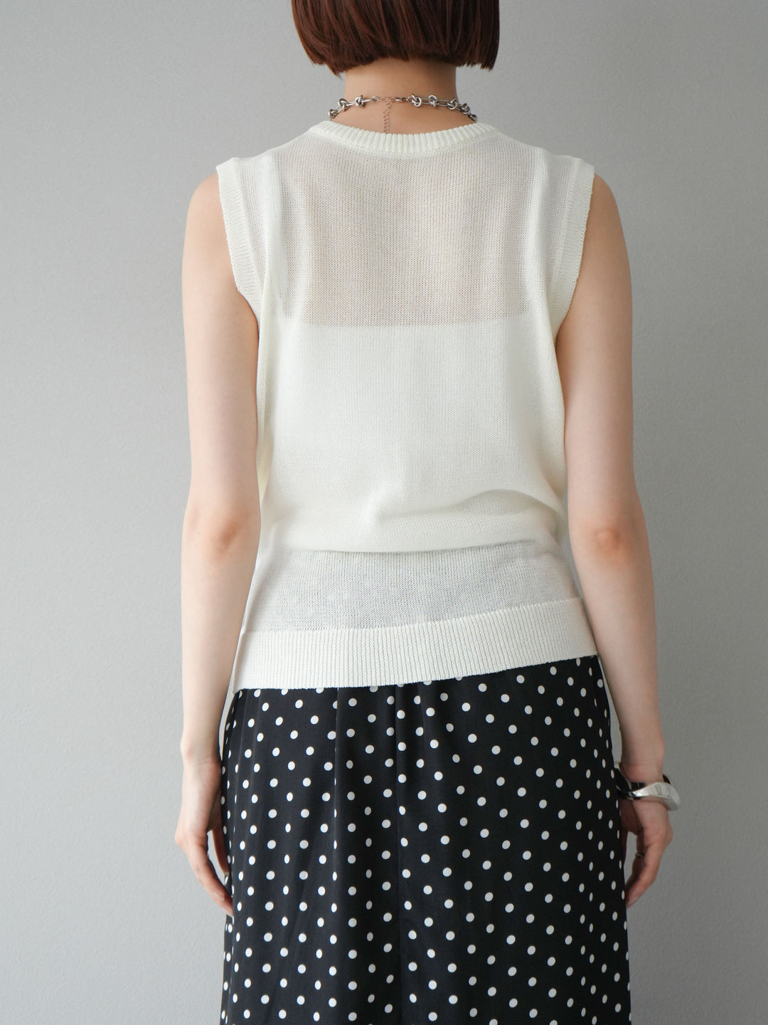 [予約]ウエストベルトニットベスト/アイボリー