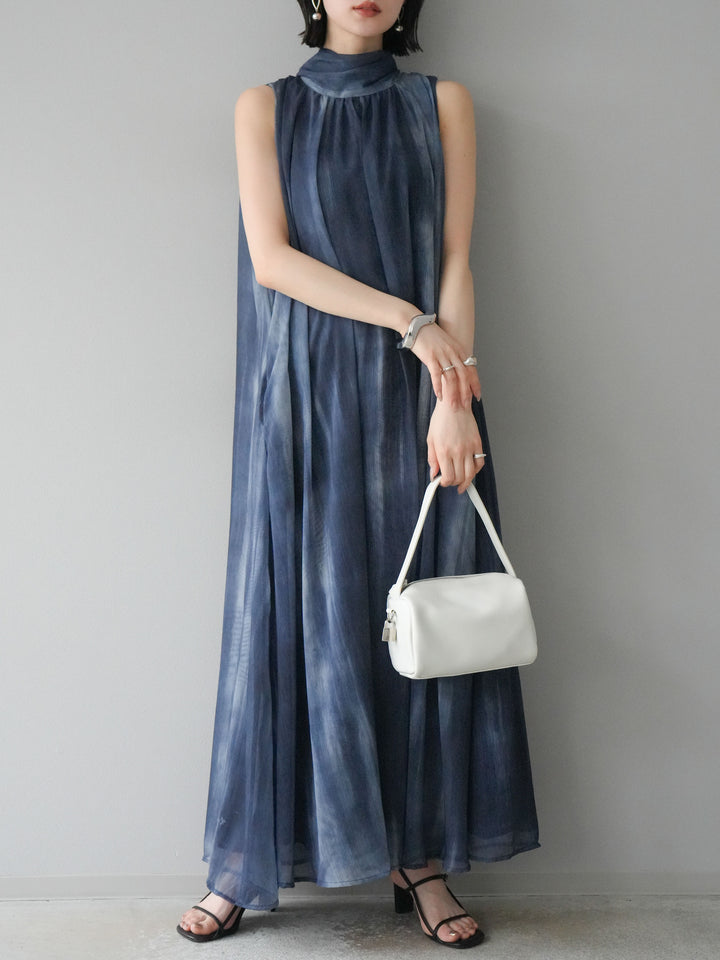 [預購] 精緻圖案掛脖透視洋裝/海軍藍