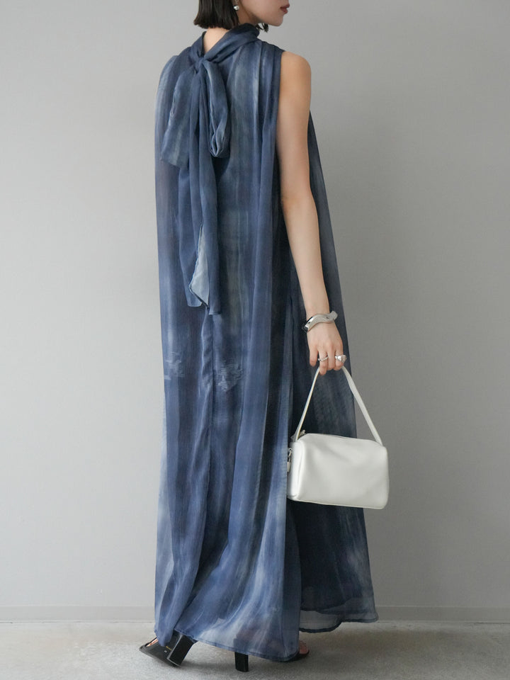 [預購] 精緻圖案掛脖透視洋裝/海軍藍