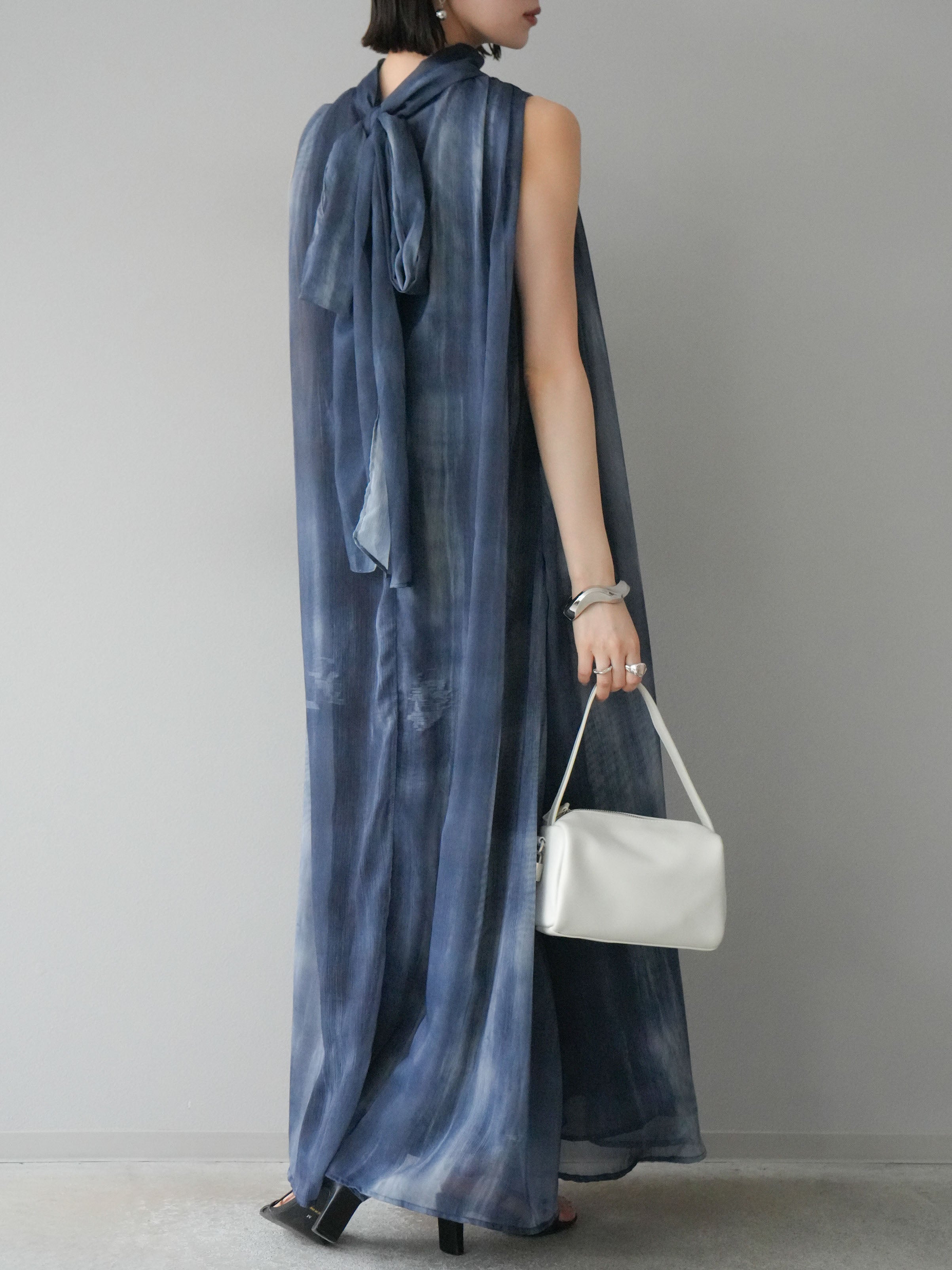 SET]ニュアンス柄ホルターネックシアーワンピース+ニュアンス柄