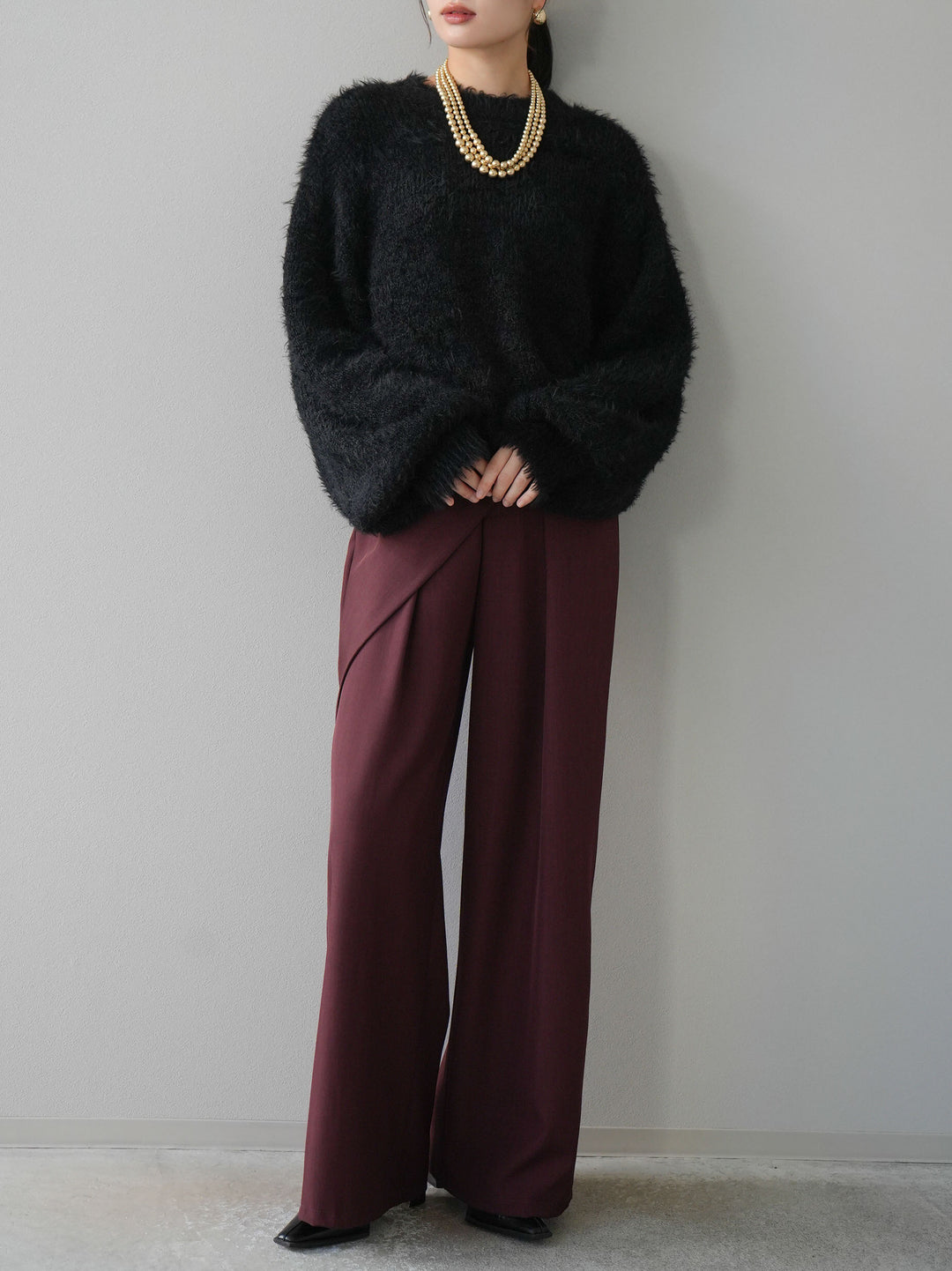 [予約]プチネッククロップドシャギーニット/ブラック