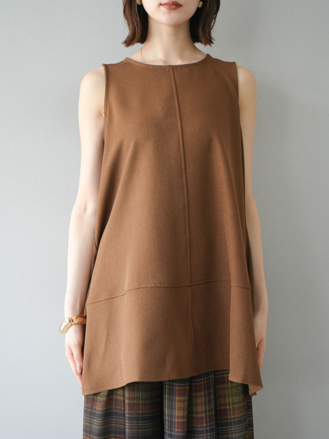 [予約]フレアノースリーチュニック/ブラウン