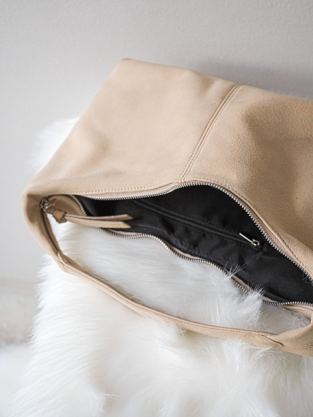 [予約]ラウンドハンドルスエードBAG /アイボリー