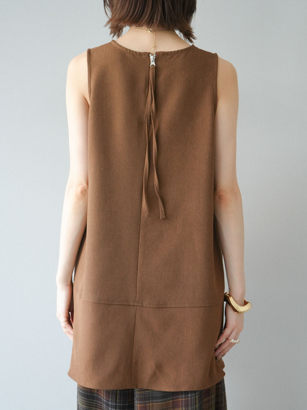 [予約]フレアノースリーチュニック/ブラウン