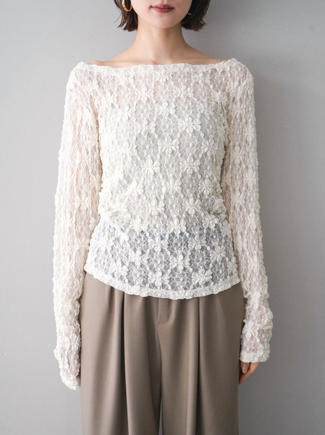 [予約]サイドギャザーレーストップス/ivory