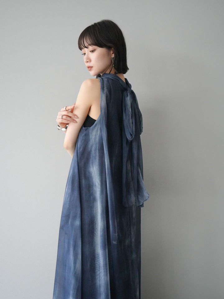 [預購] 精緻圖案掛脖透視洋裝/海軍藍