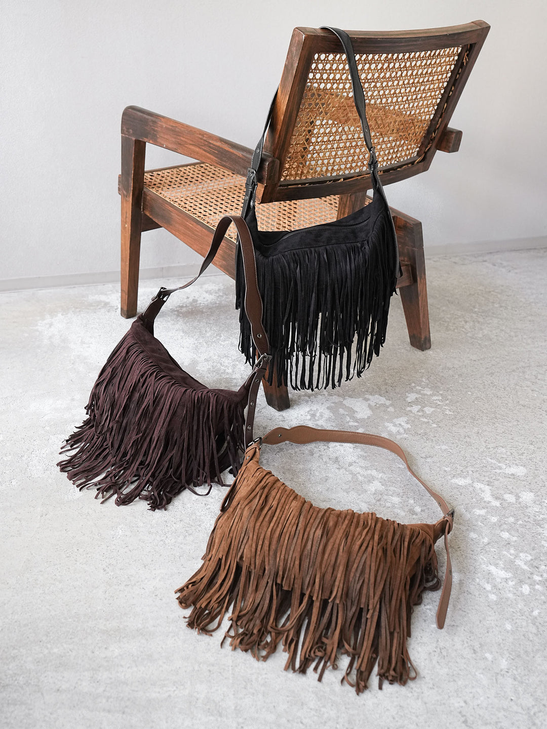 [予約]ワンハンドルフリンジスエードBAG /ブラック