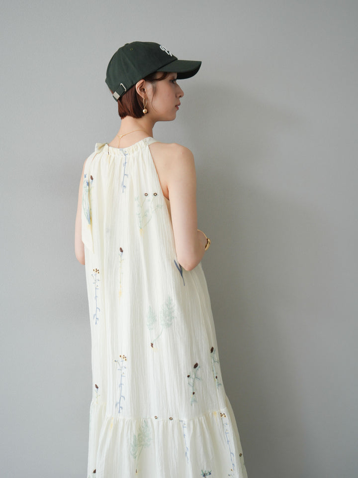 [予約]フラワー刺繍ホルターワンピース/アイボリー