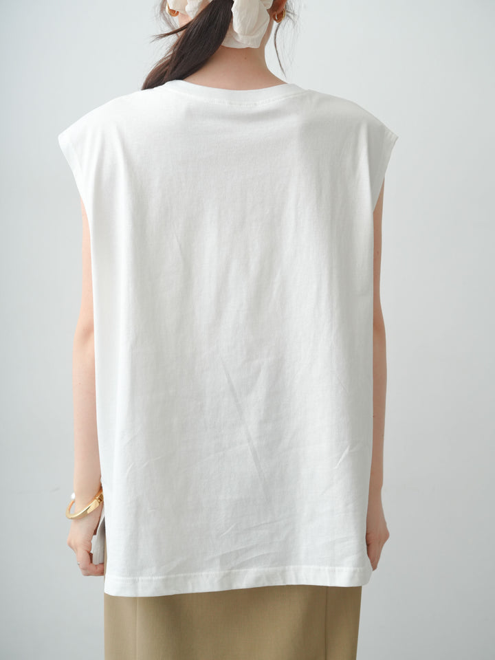【預購】箔印logo無袖寬鬆T卹 / offwhite