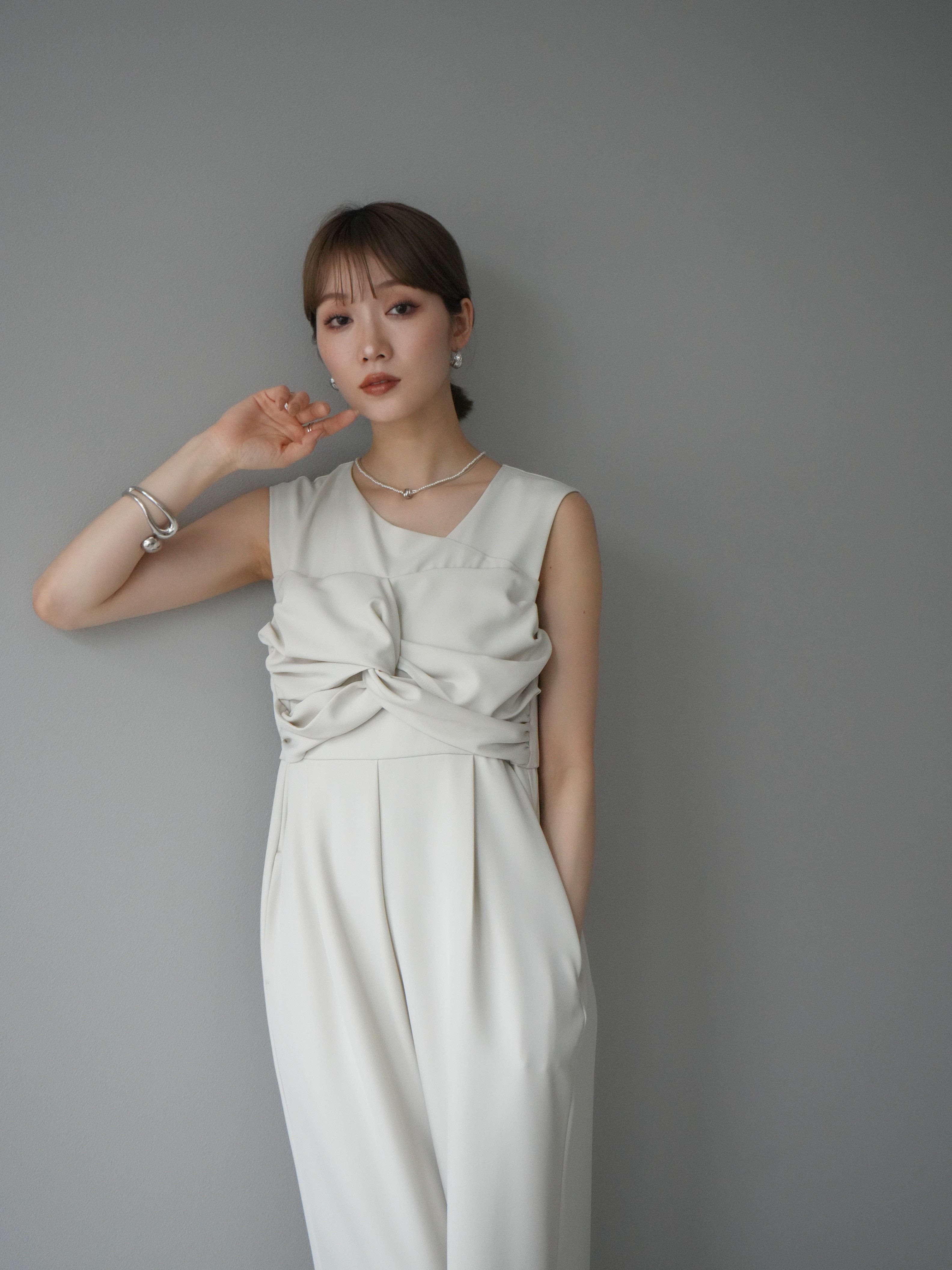 hyeon リボンオールインワン 2025年最新】HYEON オールインワンの人気アイテム - メルカリ