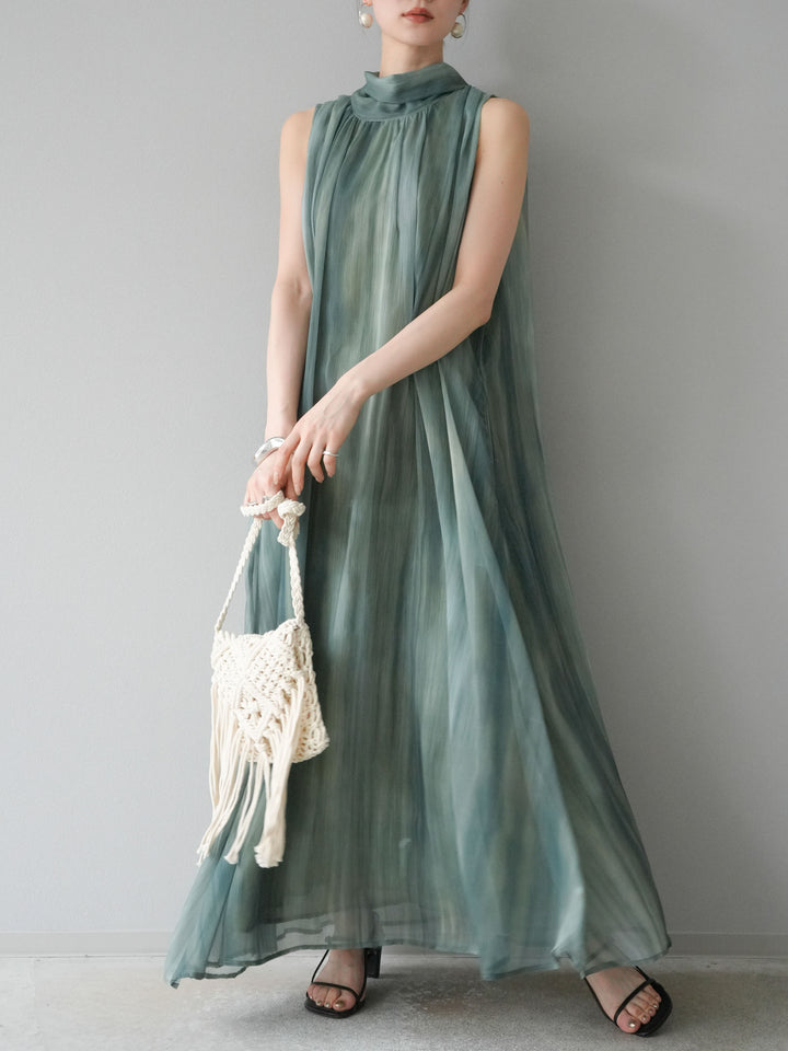 [預購] 精緻圖案掛脖透視洋裝/綠色