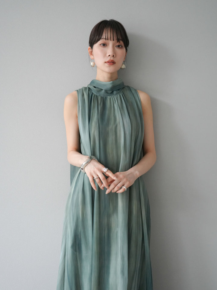 [預購] 精緻圖案掛脖透視洋裝/綠色