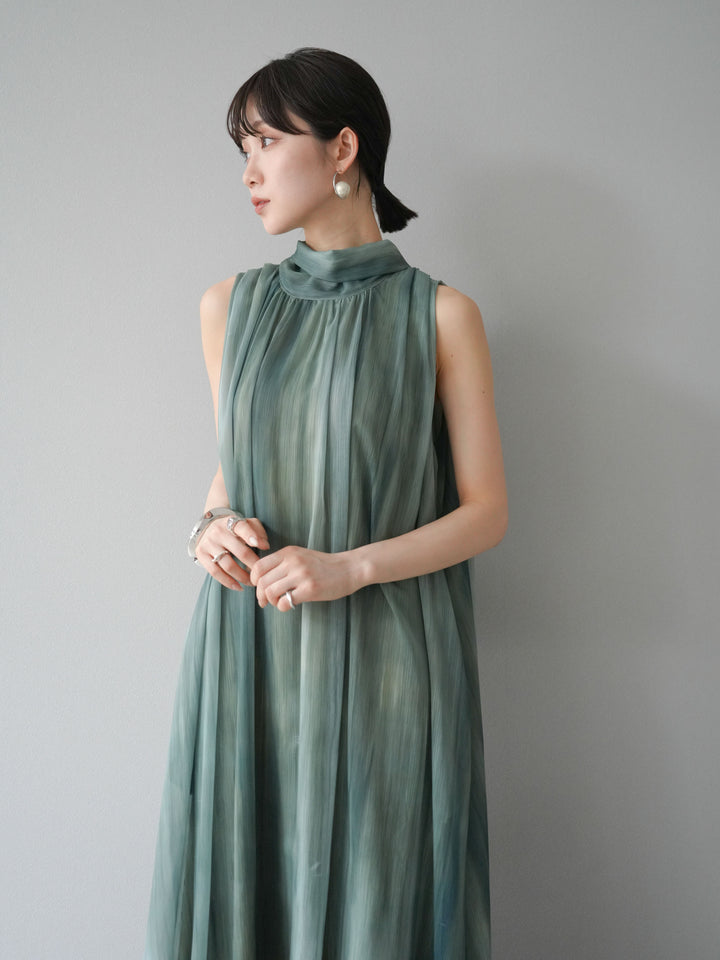 [預購] 精緻圖案掛脖透視洋裝/綠色