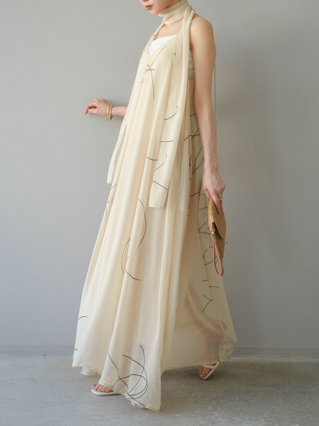 【預購】Pen-touch 雪紡吊帶洋裝/象牙白