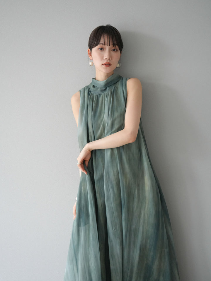 [預購] 精緻圖案掛脖透視洋裝/綠色