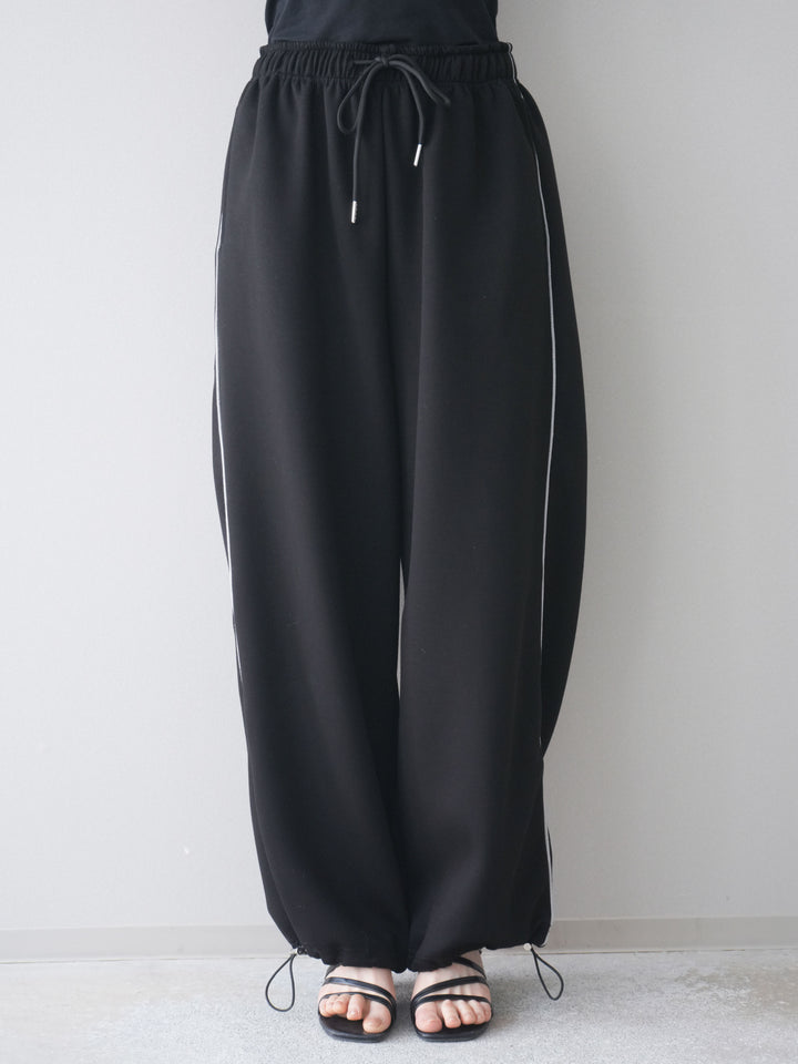 [予約]サイドラインドロストスウェットパンツ/black