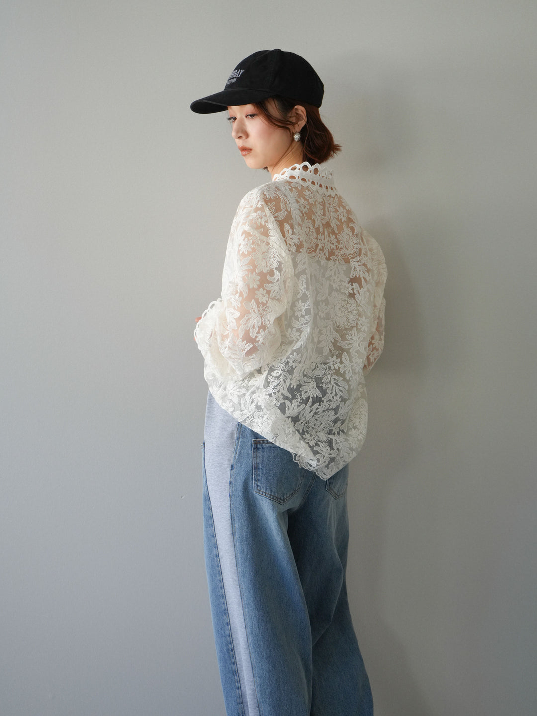 [予約]カットワークレースシアーブラウス/white