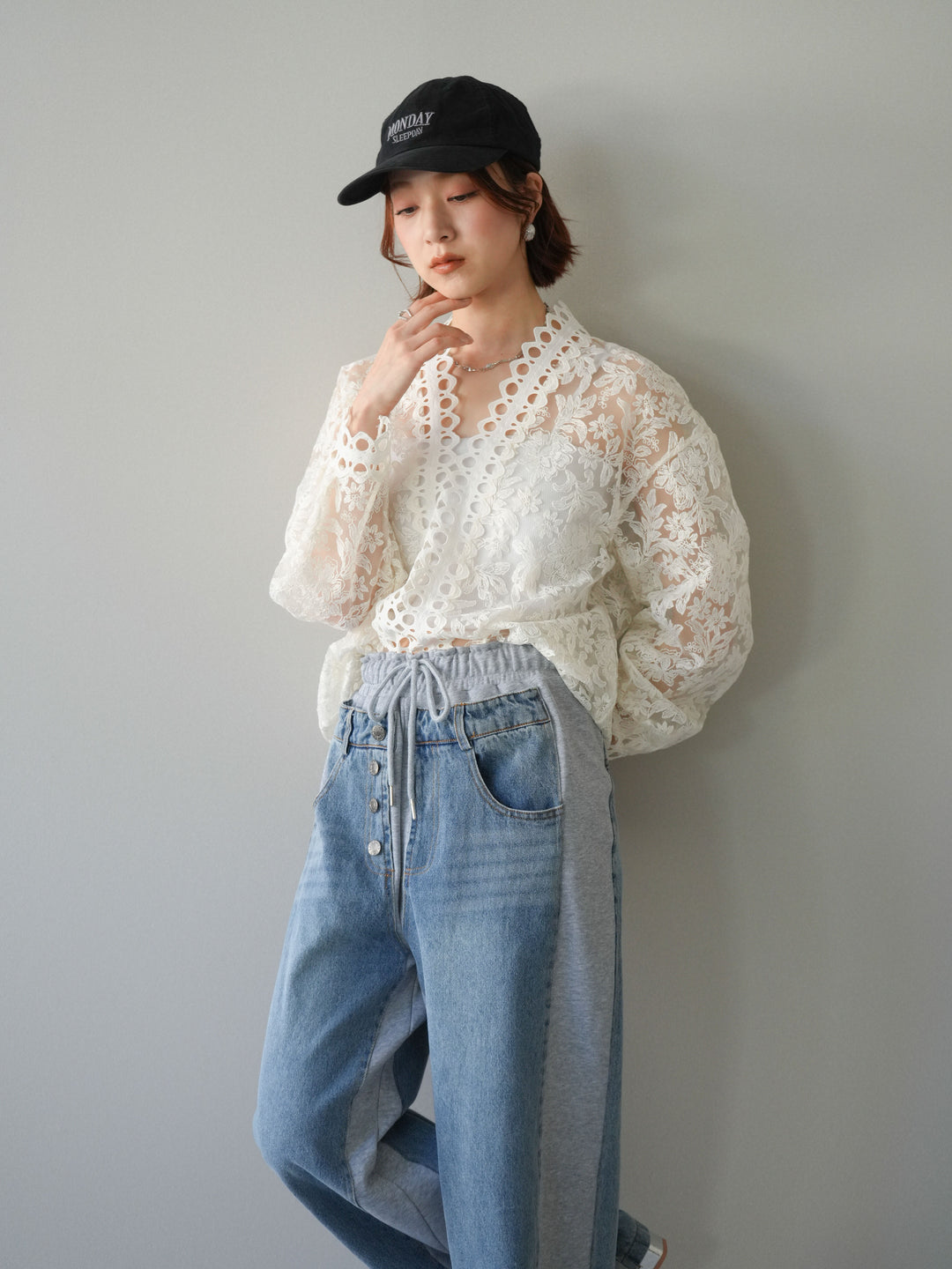 [予約]カットワークレースシアーブラウス/white