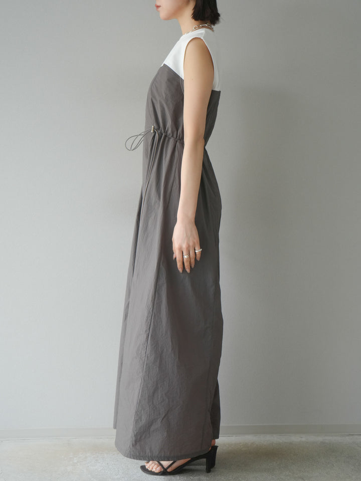 [予約]カットドッキングナイロンワンピース/モカ