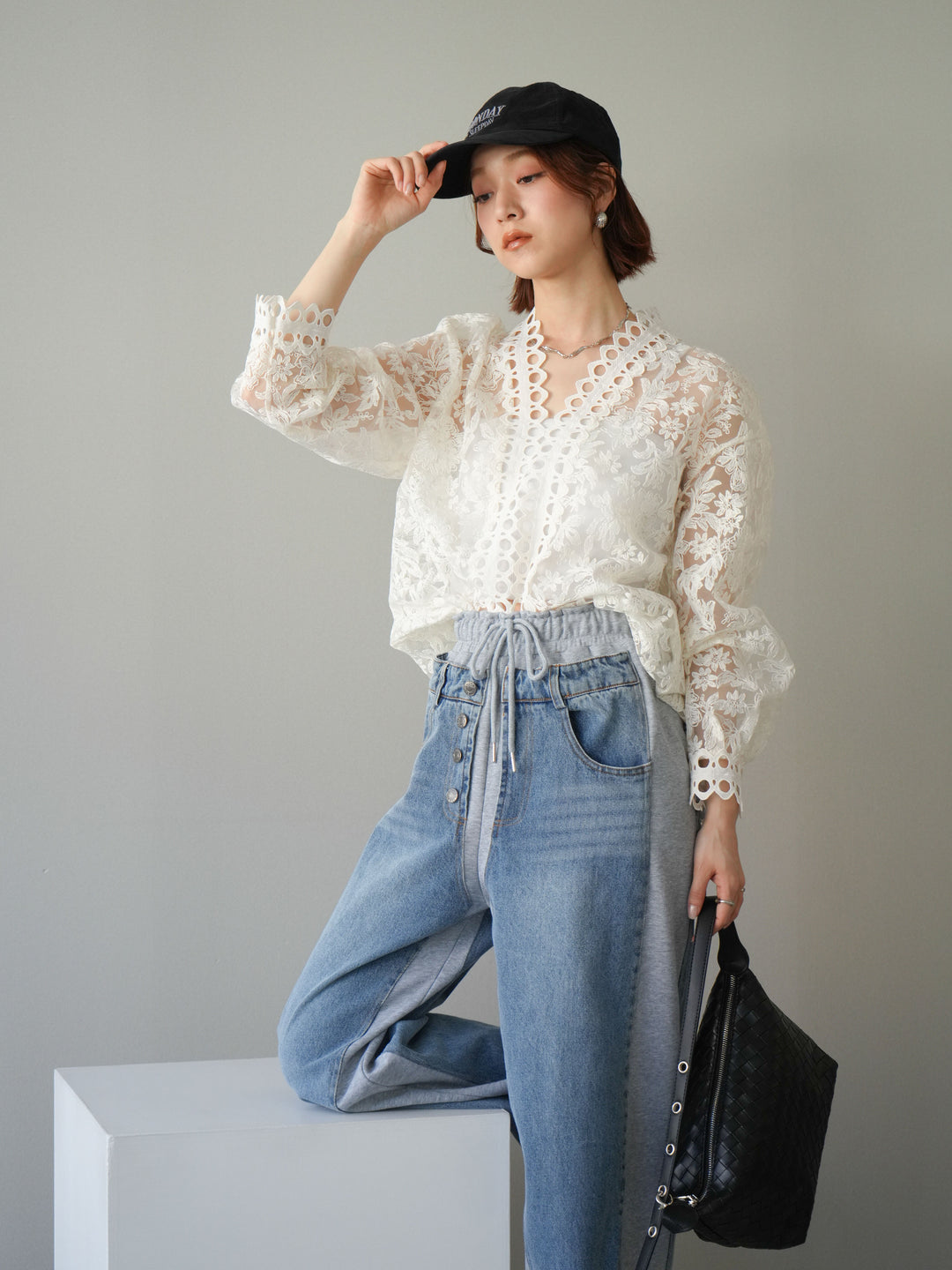 [予約]カットワークレースシアーブラウス/white