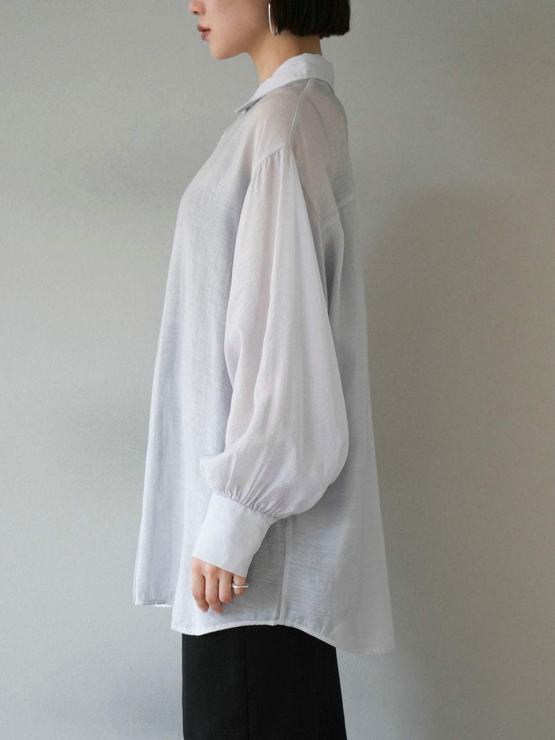 【預訂】捲袖透明套衫/淺灰色