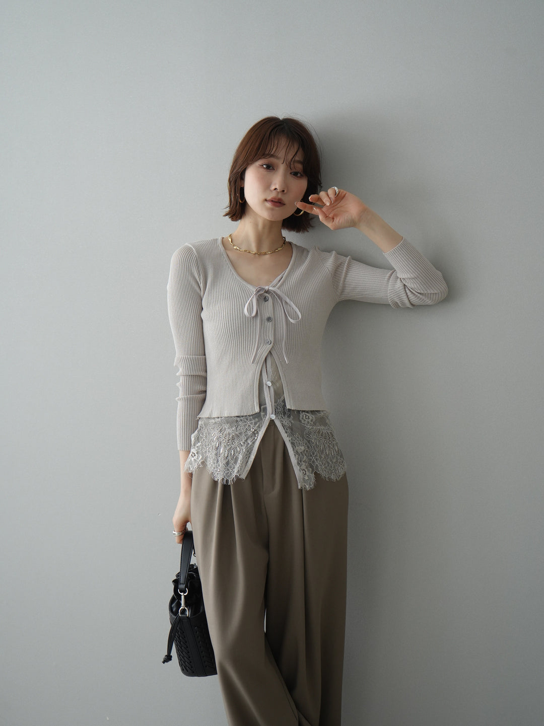 [予約]フロントリボン裾レースリブニットトップス/beige