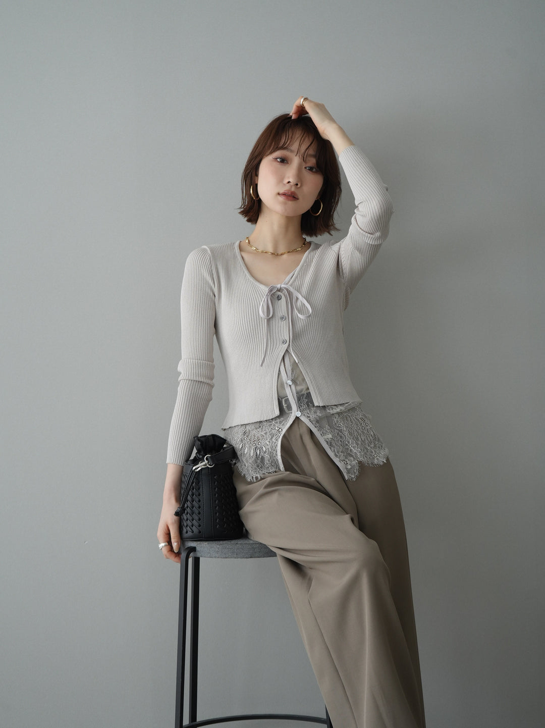 [予約]フロントリボン裾レースリブニットトップス/beige