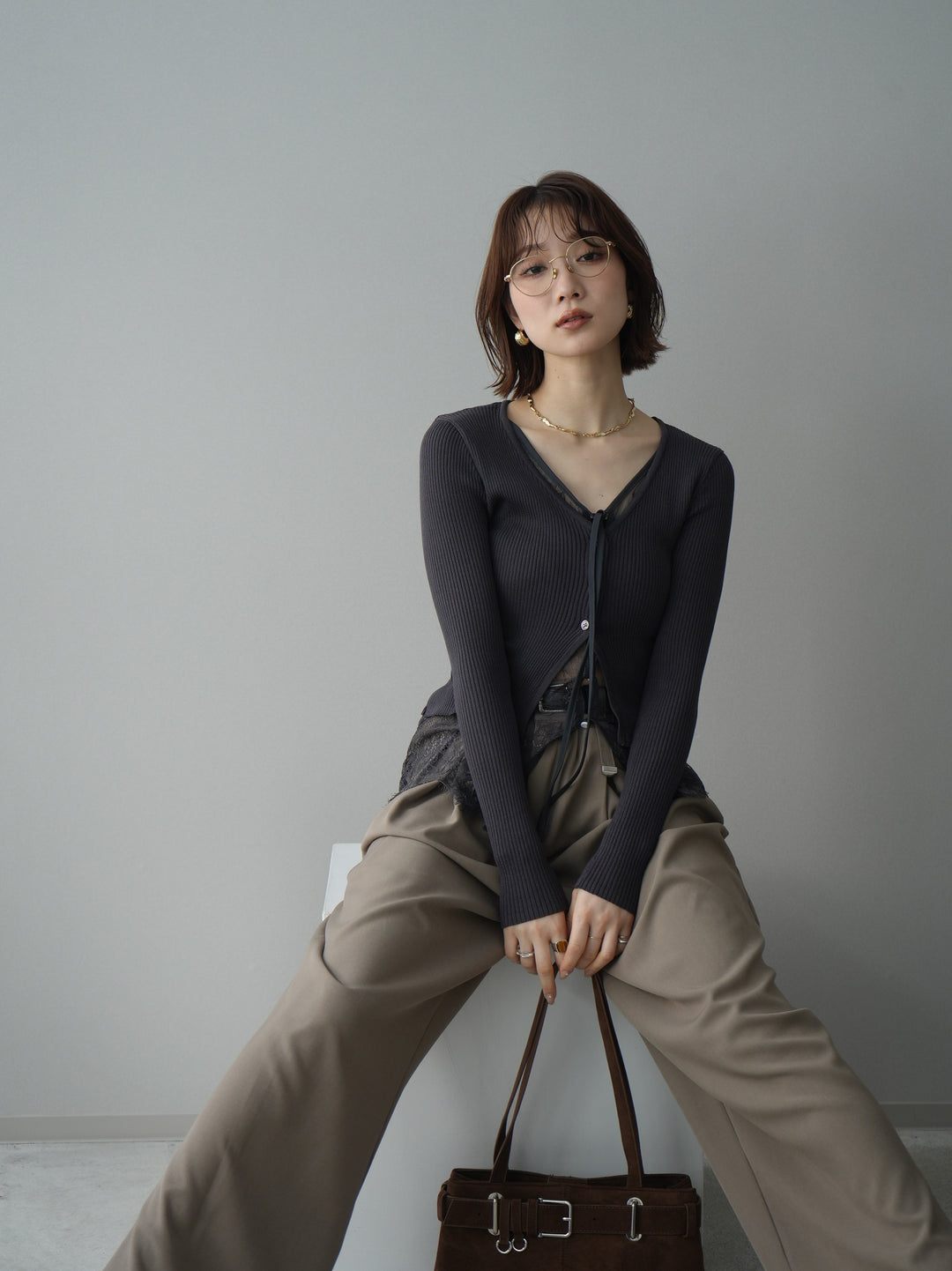 [SET]フロントリボン裾レースリブニットトップス+ベルト付キーホルダーモチーフワイドパンツ(2set)