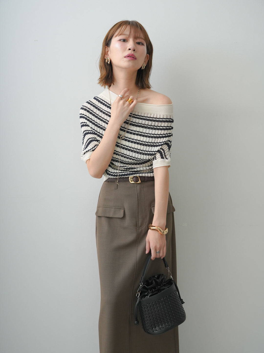 [SET]リブボーダードルマンニットトップス+クレープデシンフラップ付きストレートスカート(2set)