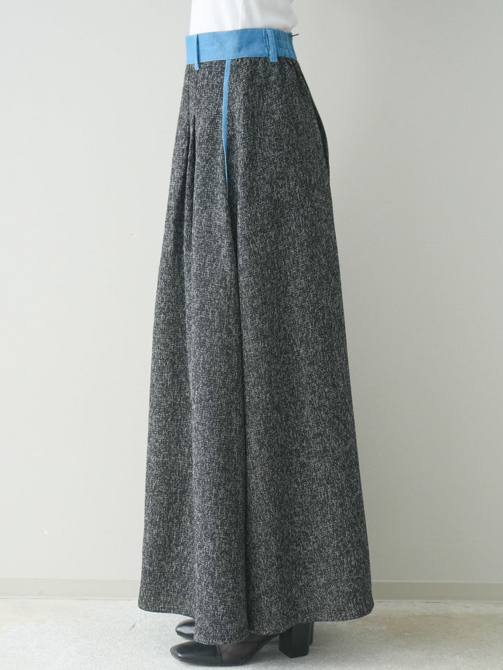 [予約]異素材サマーツイードタックフレアスカート/black