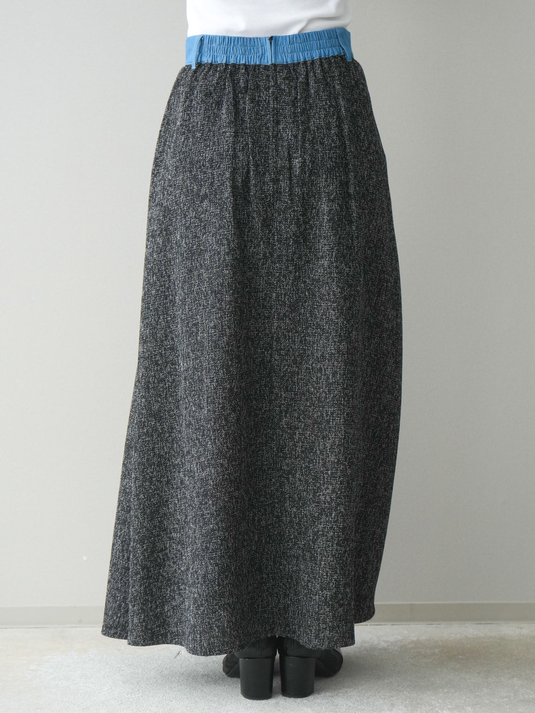 [予約]異素材サマーツイードタックフレアスカート/black