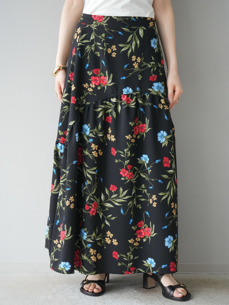 草原の虹のスカート 花柄 ボタニカル ティアード フラワー MARIHA マリハ 草原の虹 ロングスカート ティアード ボタニカル