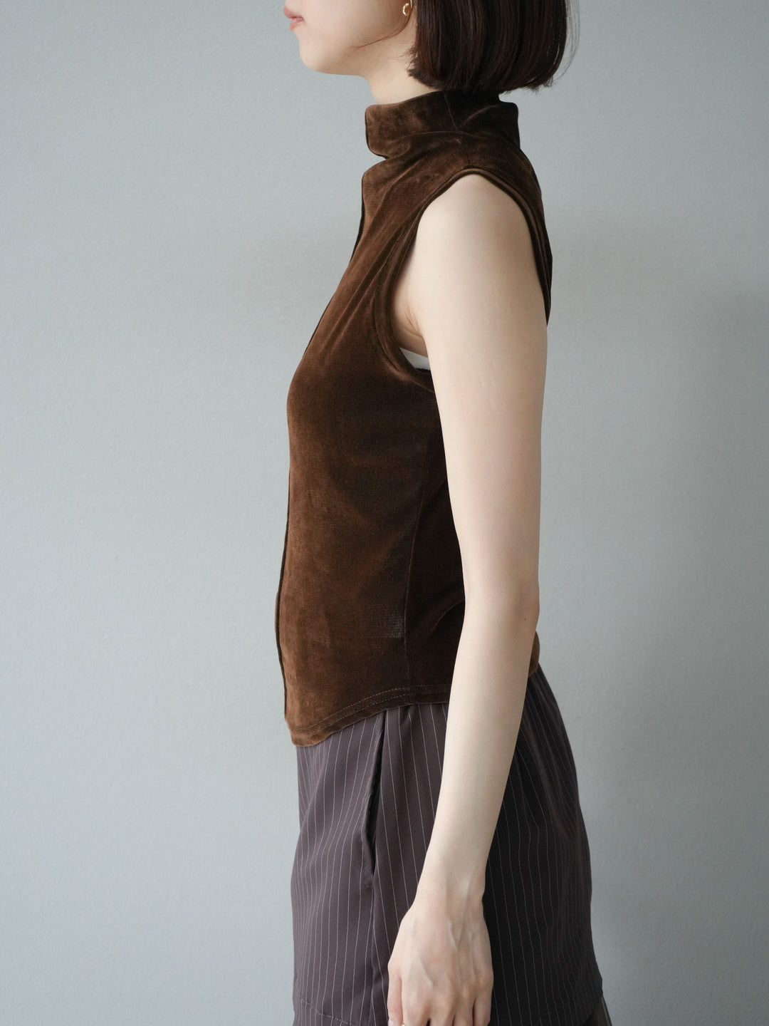 [予約]シアーベロアプチネックノースリーブトップス/ブラウン