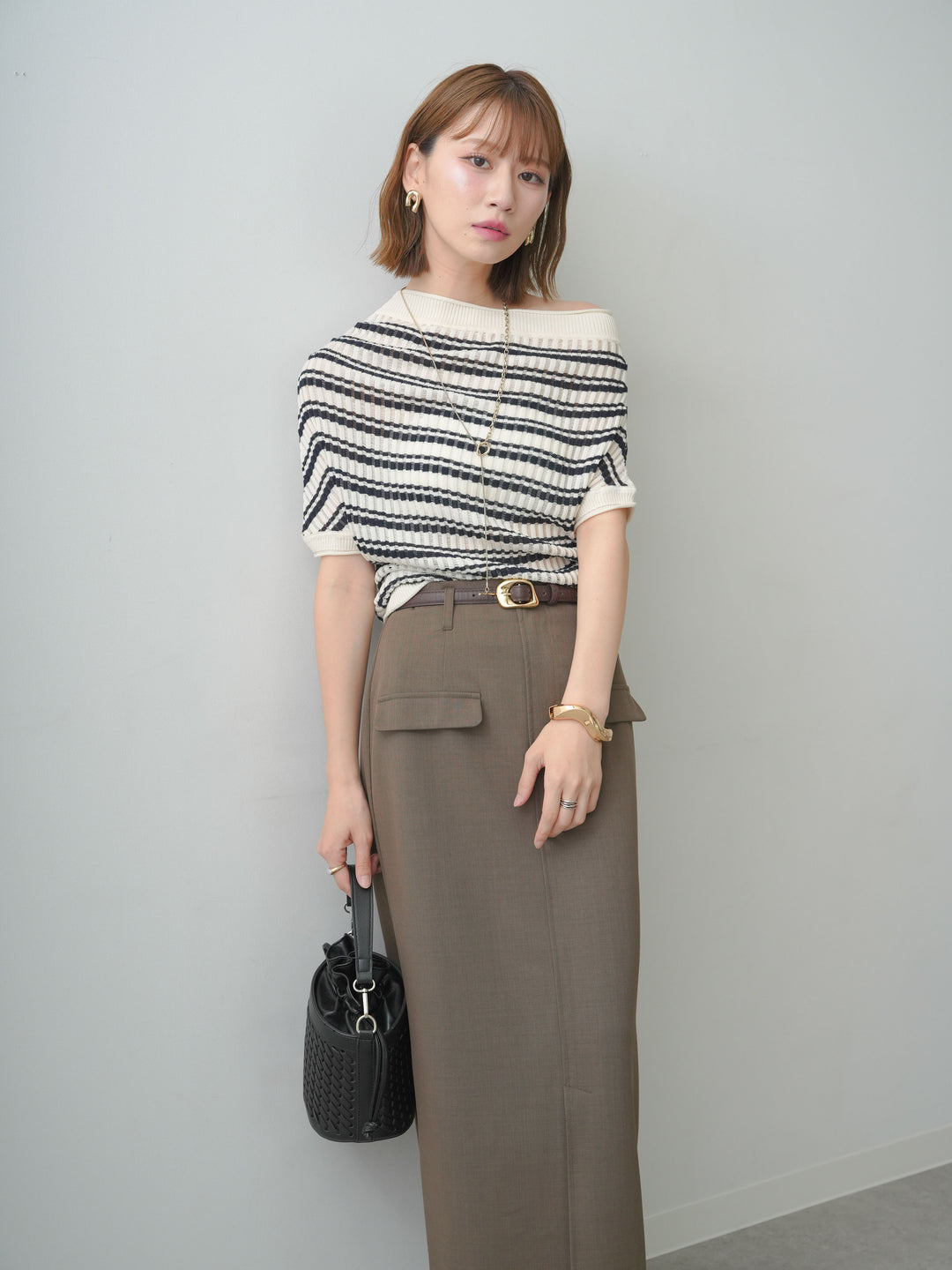[SET]リブボーダードルマンニットトップス+クレープデシンフラップ付きストレートスカート(2set)