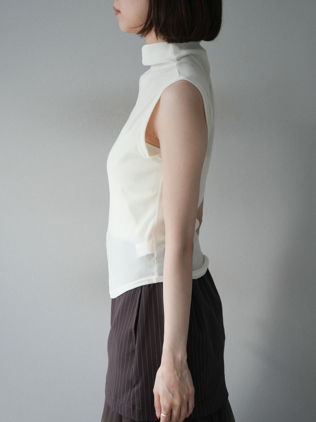 [予約]シアーベロアプチネックノースリーブトップス/アイボリー