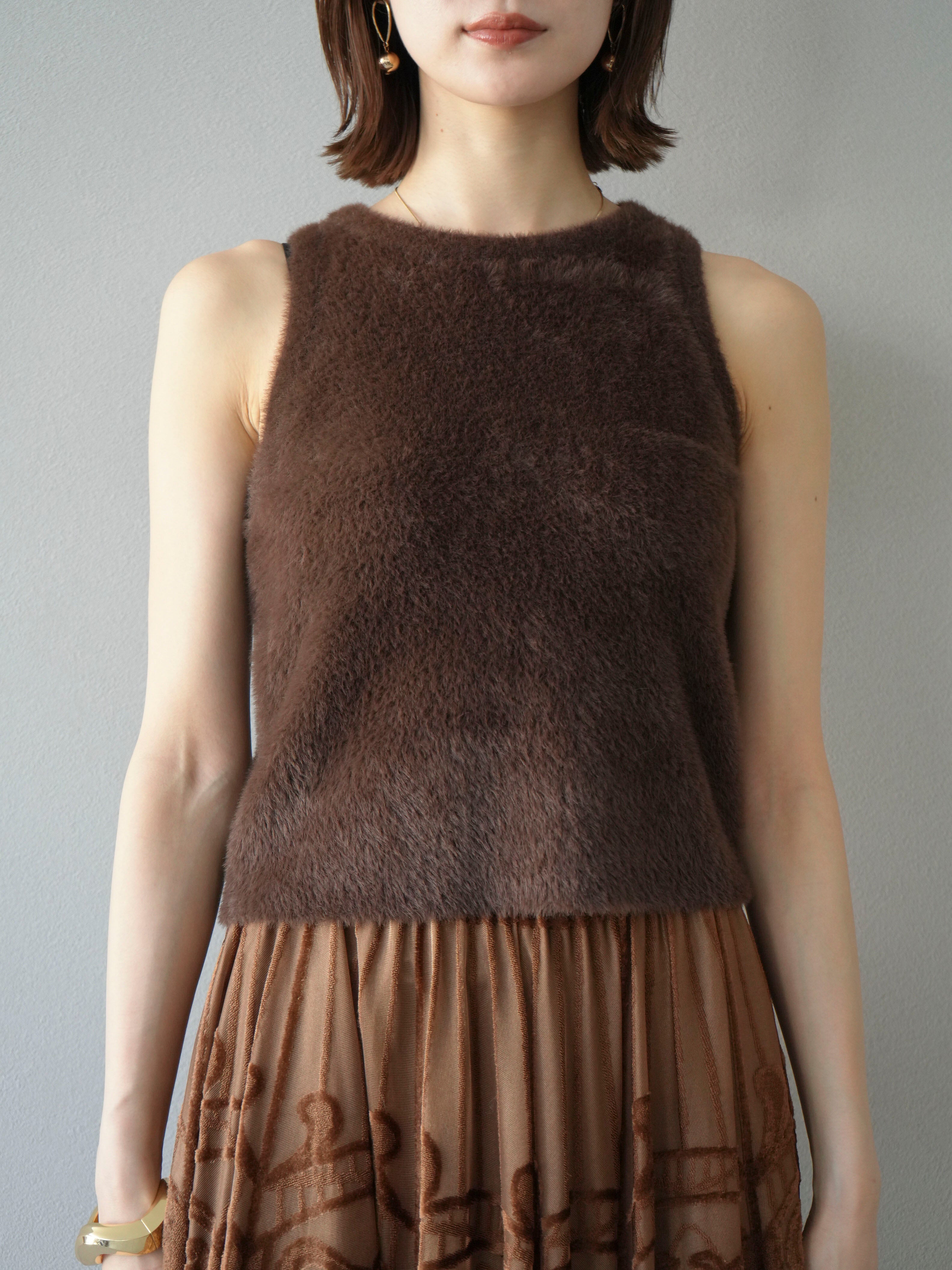 予約]シャギーニットタンクトップ/ブラウン – Lumier