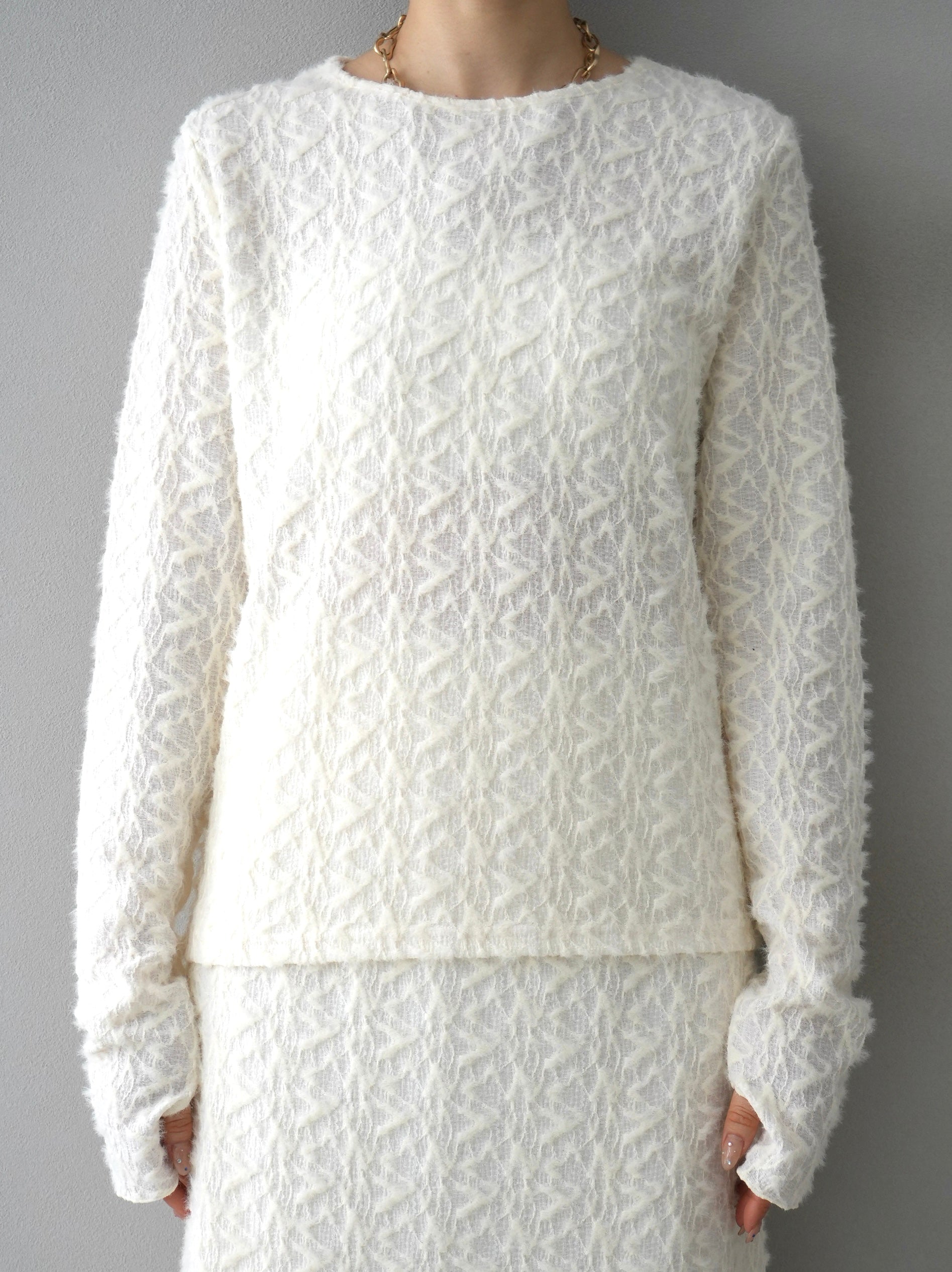 予約]起毛ジャガードトップス/アイボリー – Lumier