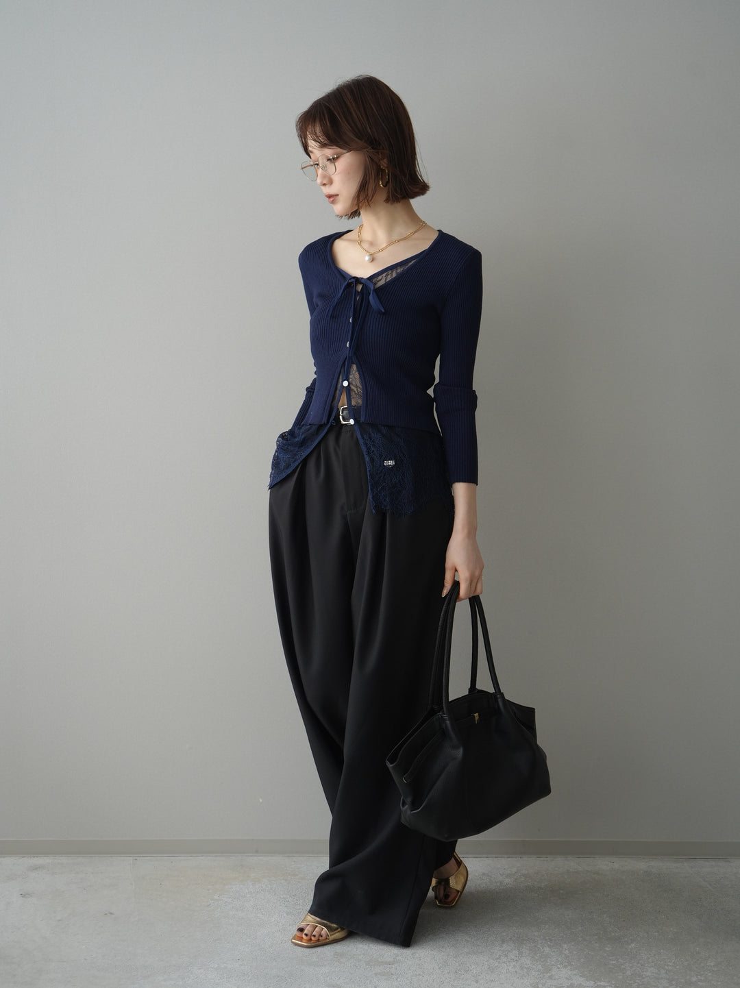 [SET]フロントリボン裾レースリブニットトップス+ベルト付キーホルダーモチーフワイドパンツ(2set)