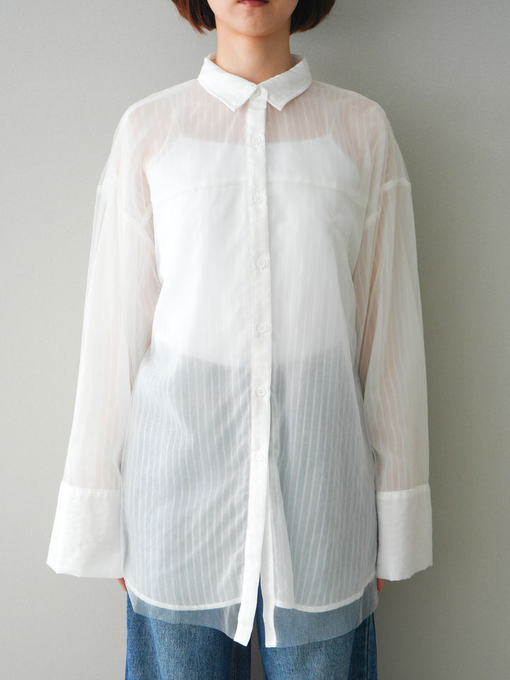 [予約]チュールレイヤードストライプシアーシャツ/offwhite