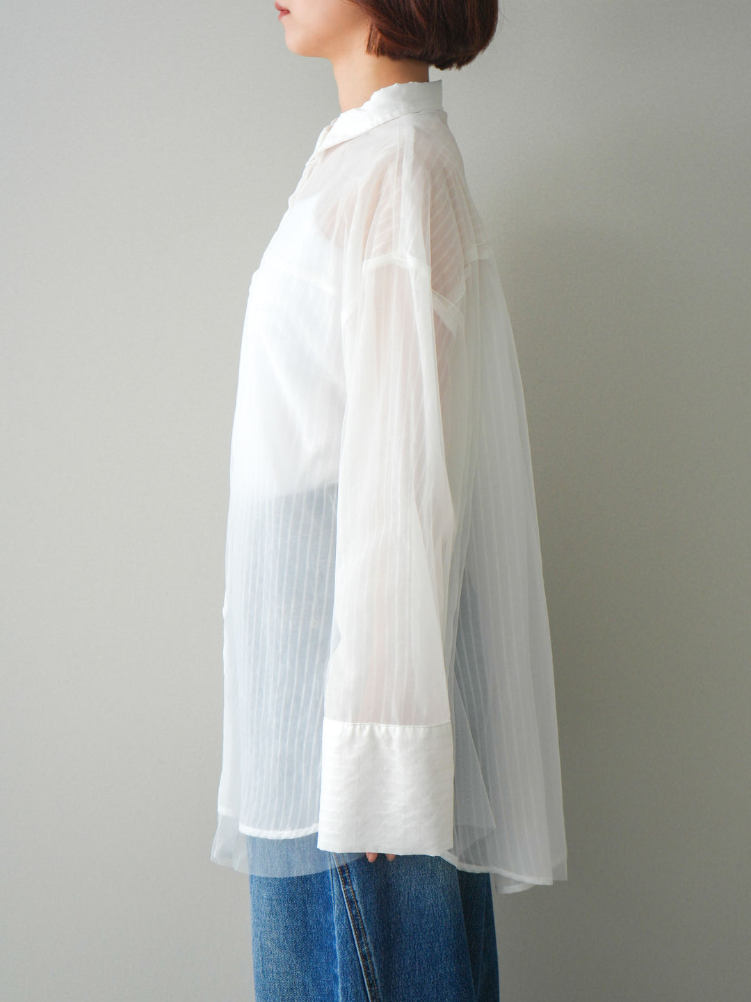 [予約]チュールレイヤードストライプシアーシャツ/offwhite