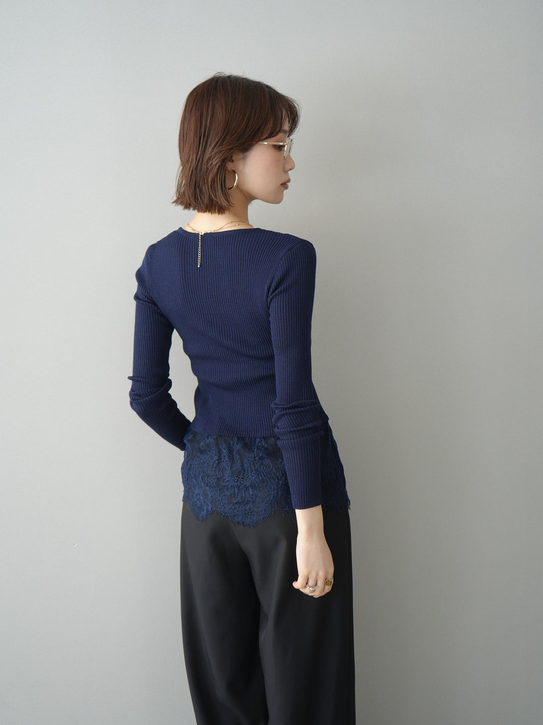 [予約]フロントリボン裾レースリブニットトップス/navy