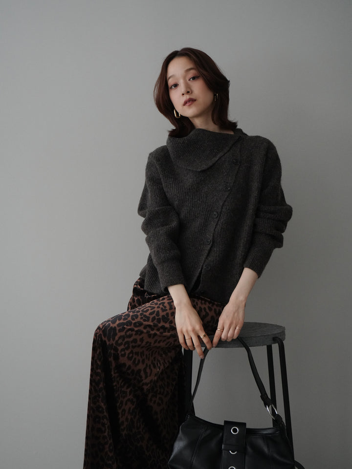 [SET]ハイネックデザインボタンニットカーディガン+レオパードベロアナロースカート(2set)