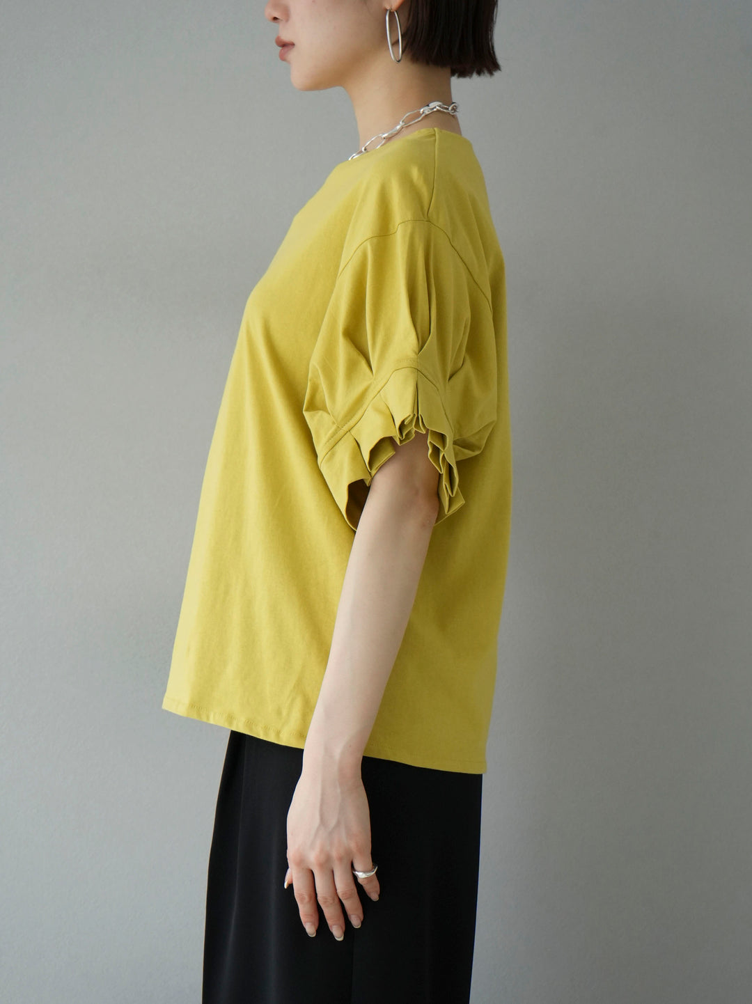[Pre-order] Tuck Sleeve T-shirt/Yellow