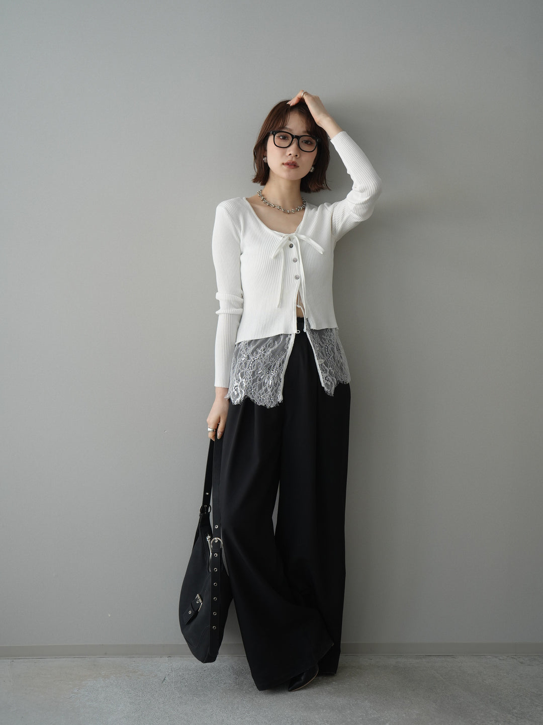 [SET]フロントリボン裾レースリブニットトップス+ベルト付キーホルダーモチーフワイドパンツ(2set)