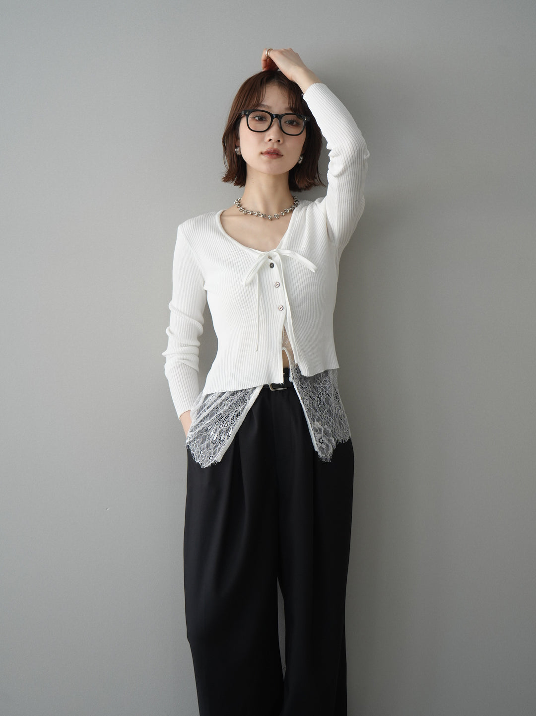 [予約]フロントリボン裾レースリブニットトップス/off