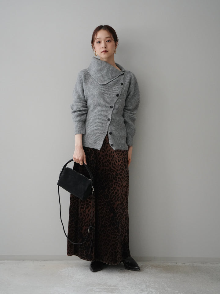 [SET]ハイネックデザインボタンニットカーディガン+レオパードベロアナロースカート(2set)