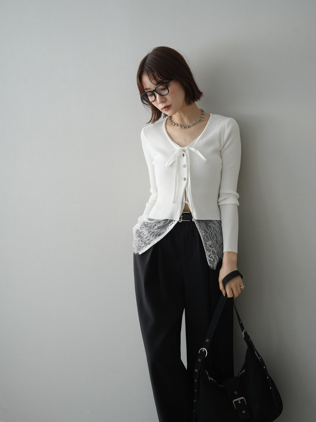[予約]フロントリボン裾レースリブニットトップス/off