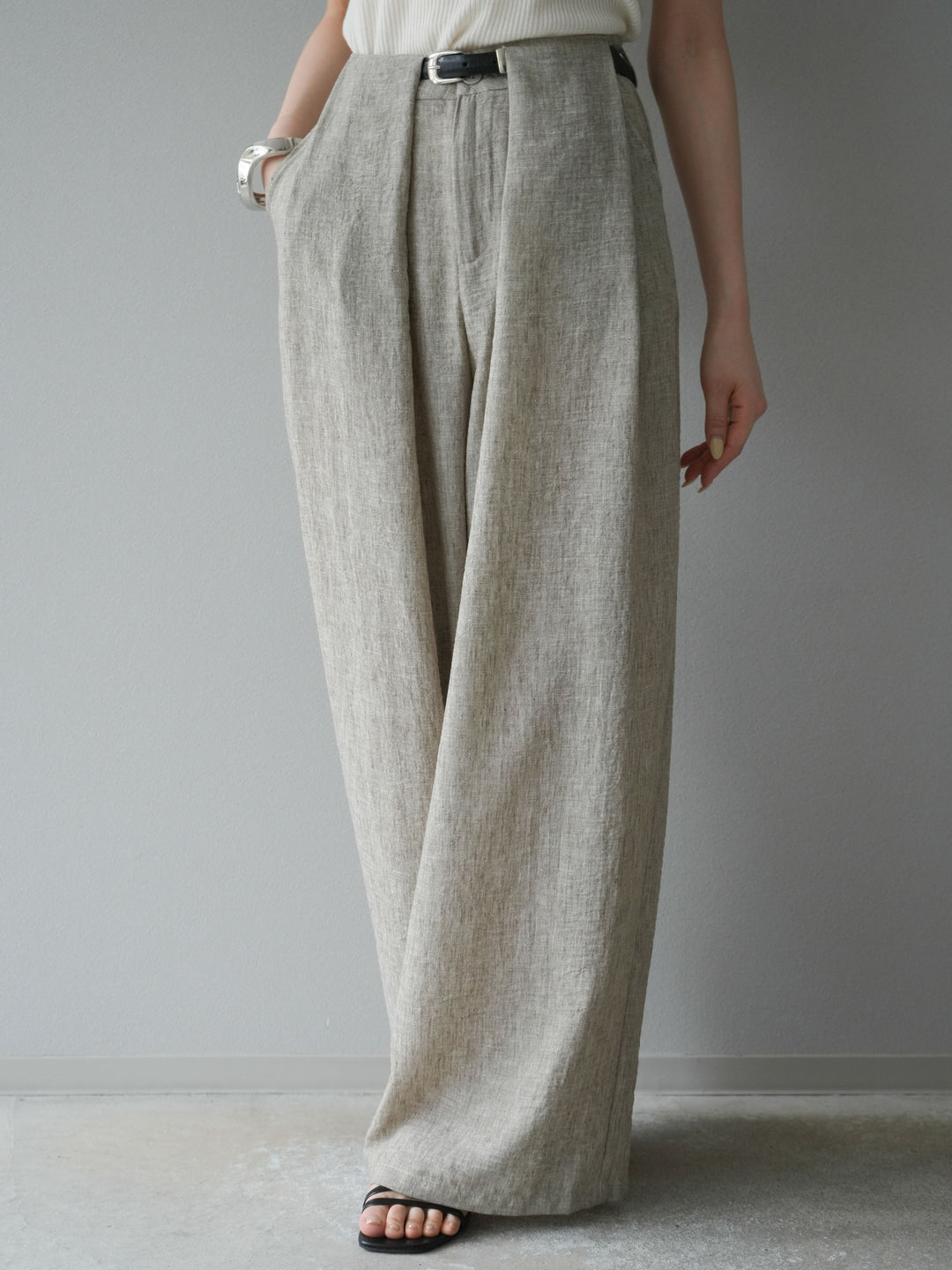 [予約]リネンライクベルト付タックループワイドパンツ/ベージュ