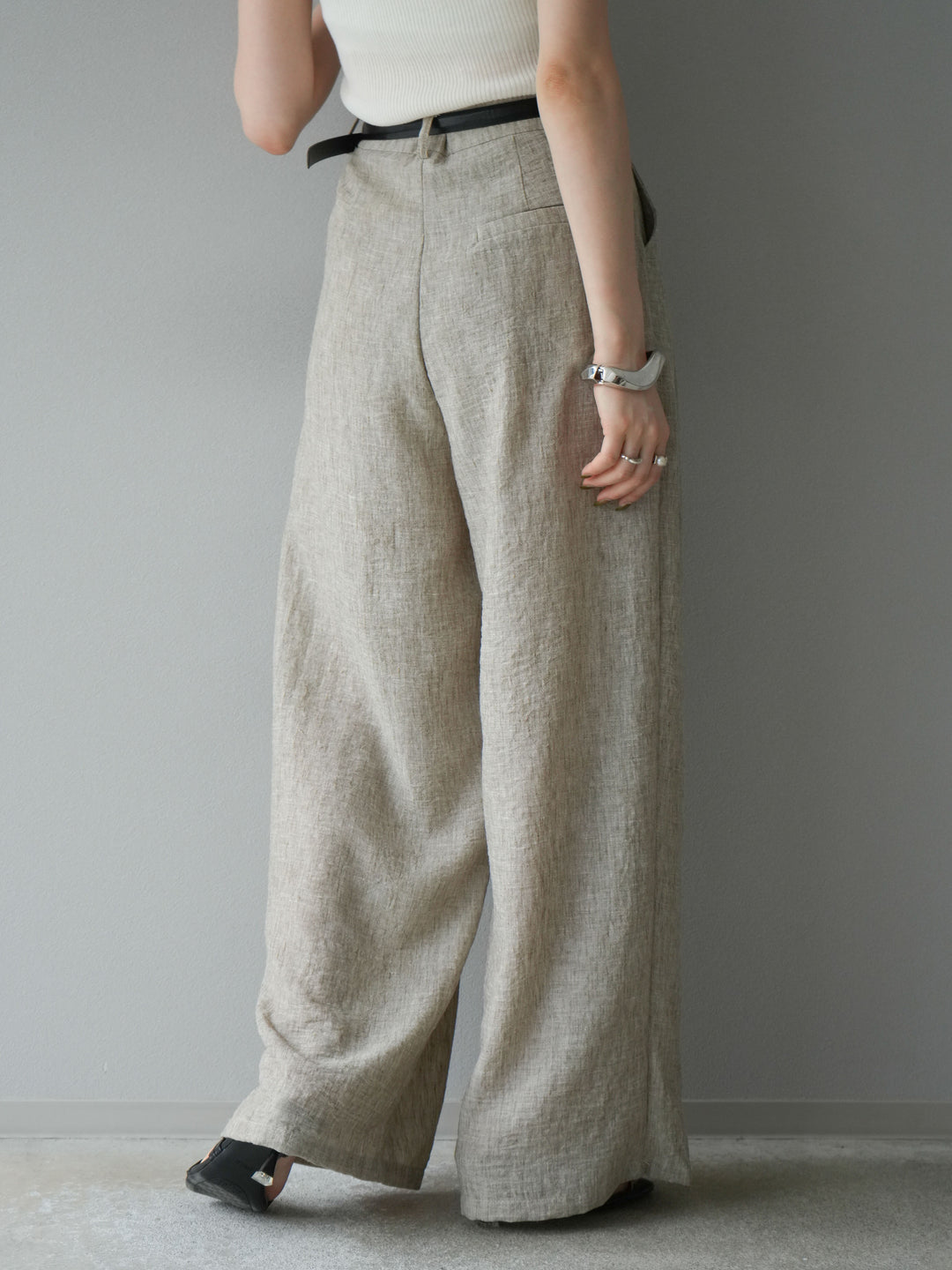 [予約]リネンライクベルト付タックループワイドパンツ/ベージュ