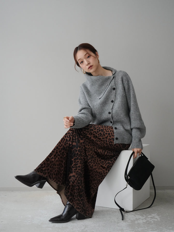 [SET]ハイネックデザインボタンニットカーディガン+レオパードベロアナロースカート(2set)